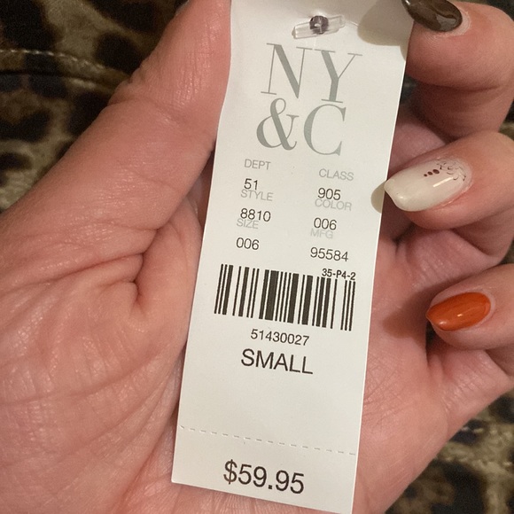 Leopard print pants! 🤎 - Picture 5 of 6